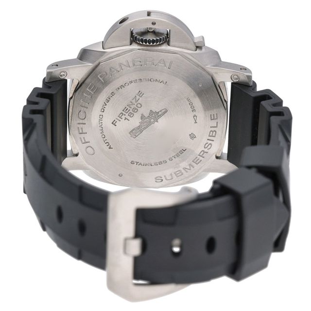 Panerai Submersible PAM00683 Image 4